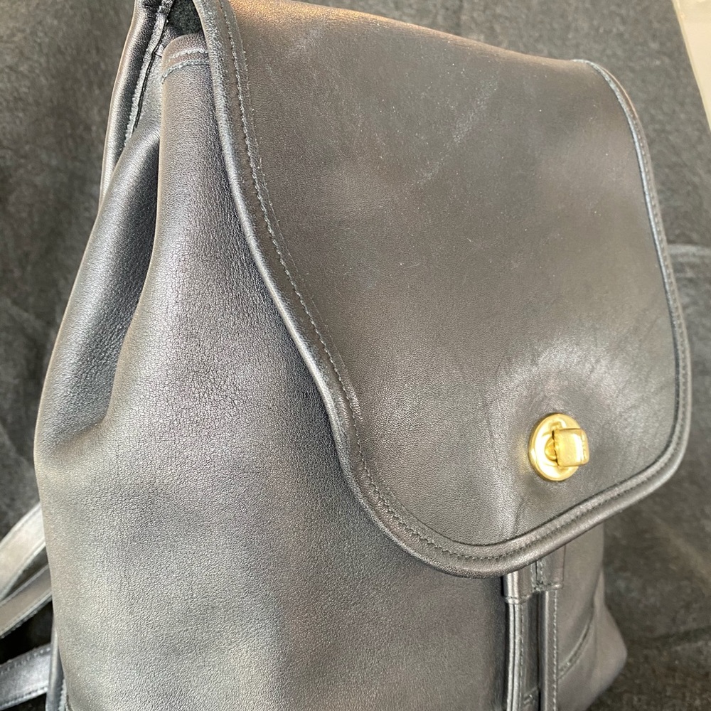 Vintage COACH black Large DayPack #9960